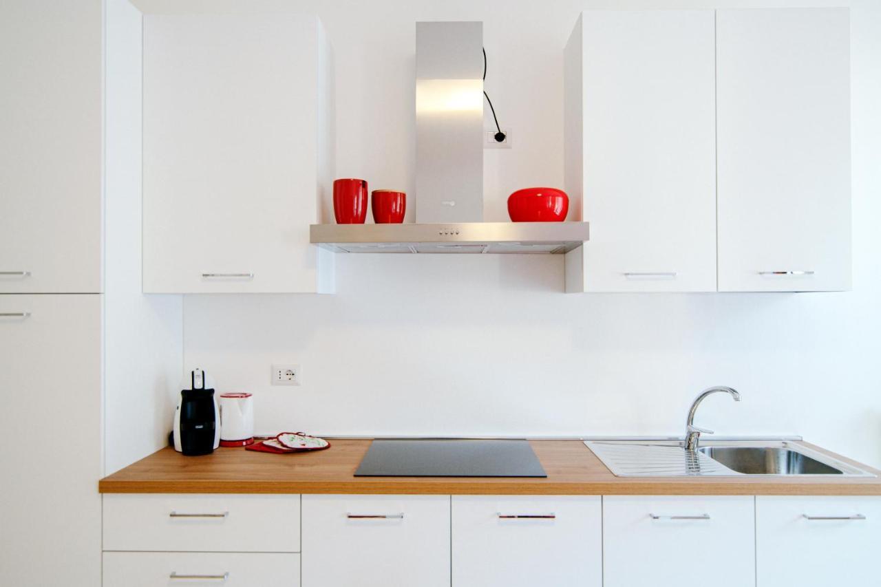 Dodo Red - The House Of Travelers Apartamento Como Exterior foto