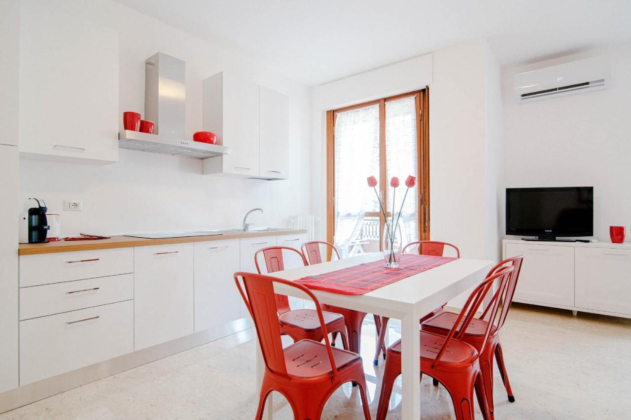 Dodo Red - The House Of Travelers Apartamento Como Exterior foto