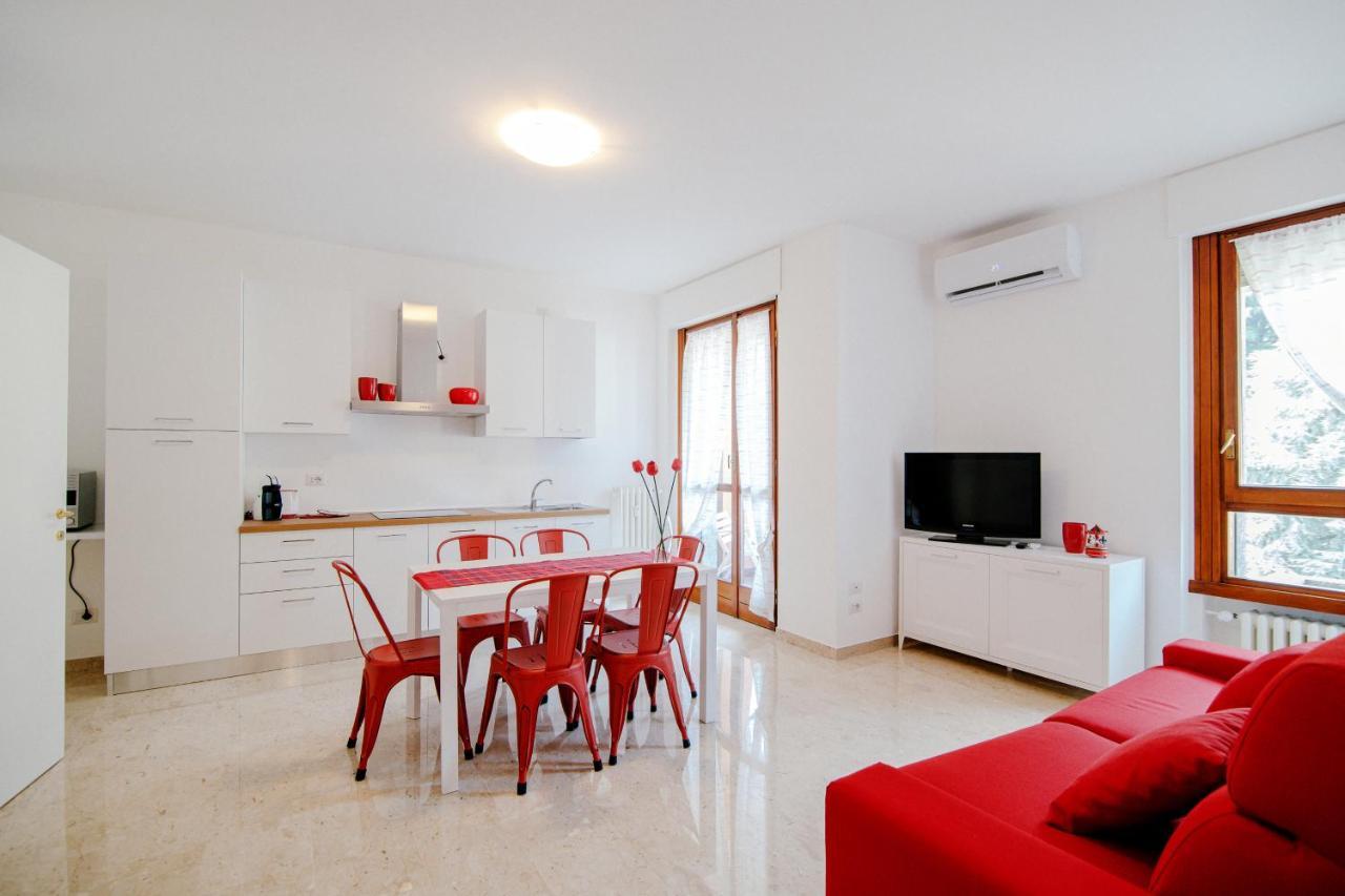 Dodo Red - The House Of Travelers Apartamento Como Exterior foto