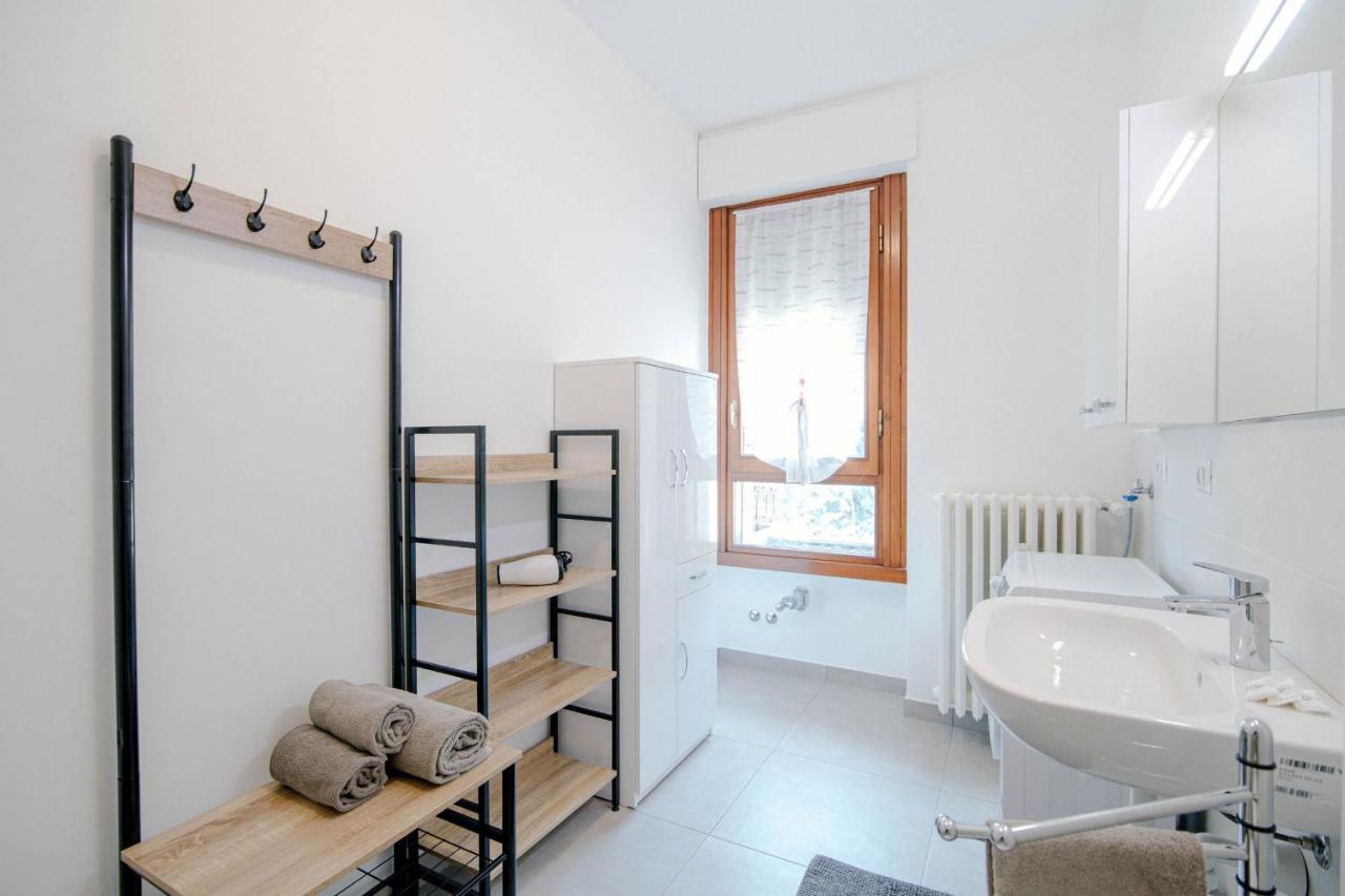 Dodo Red - The House Of Travelers Apartamento Como Exterior foto