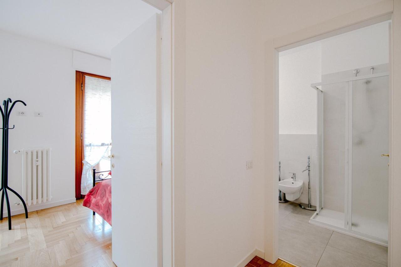 Dodo Red - The House Of Travelers Apartamento Como Exterior foto